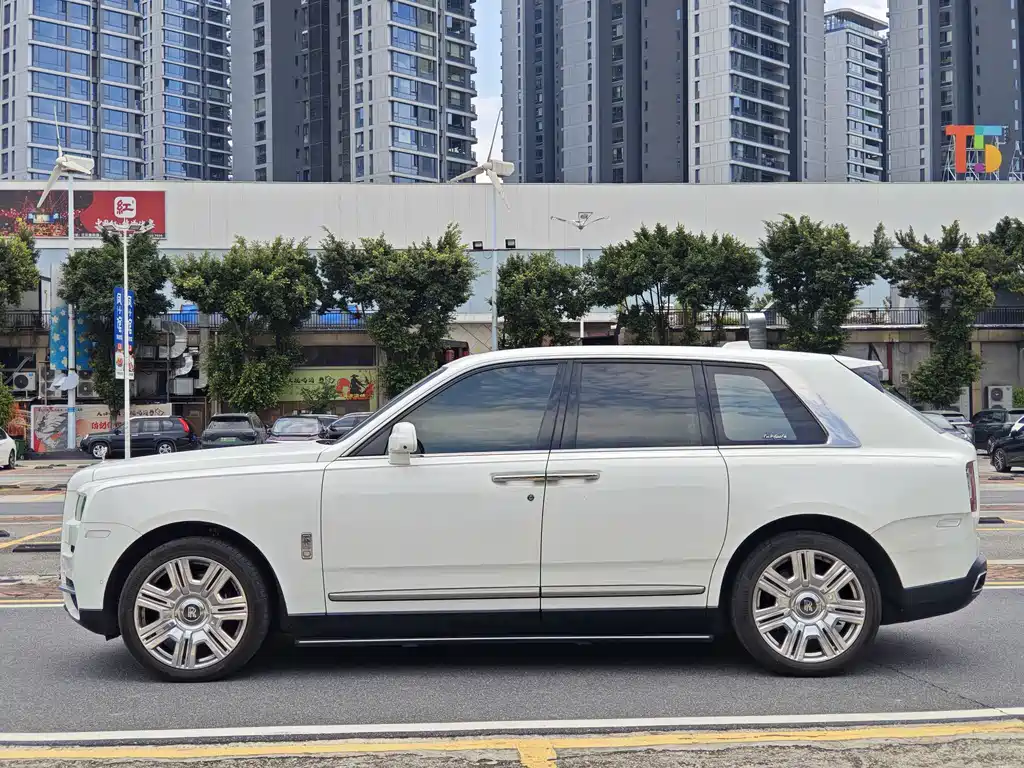 Cullinan 4-seat