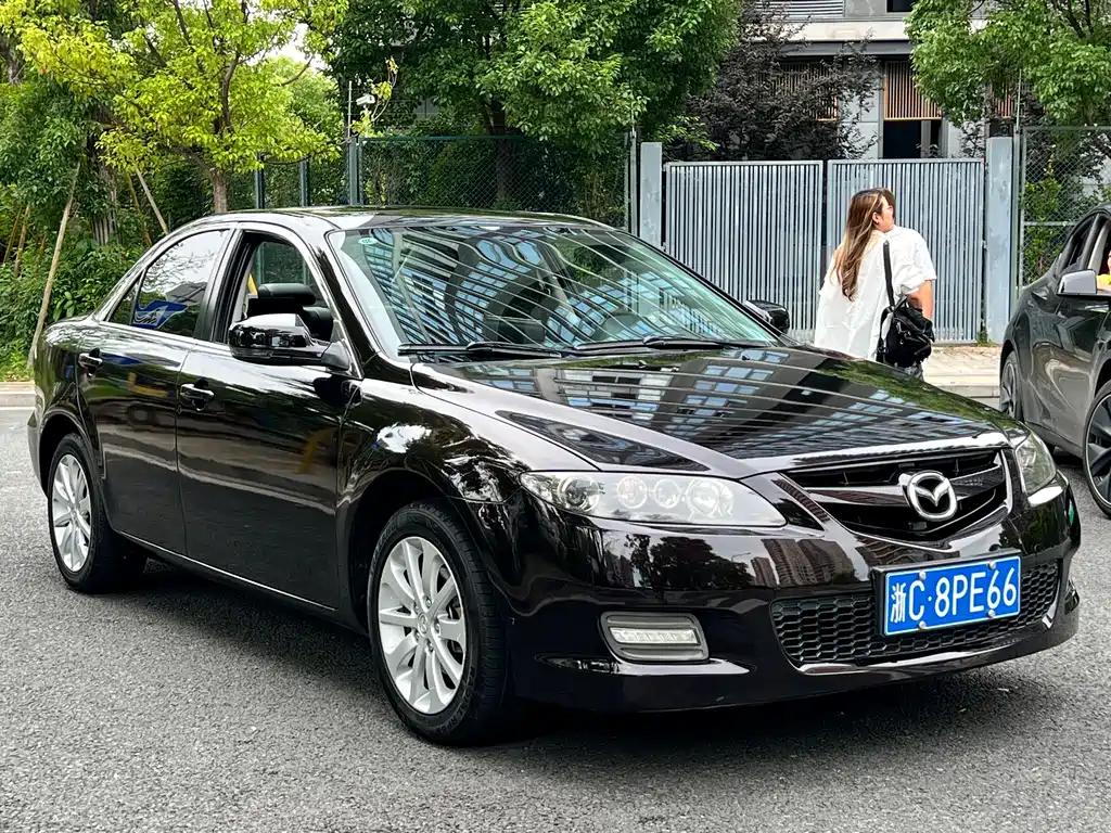 Mazda 6 2.0 L Auto Fashion