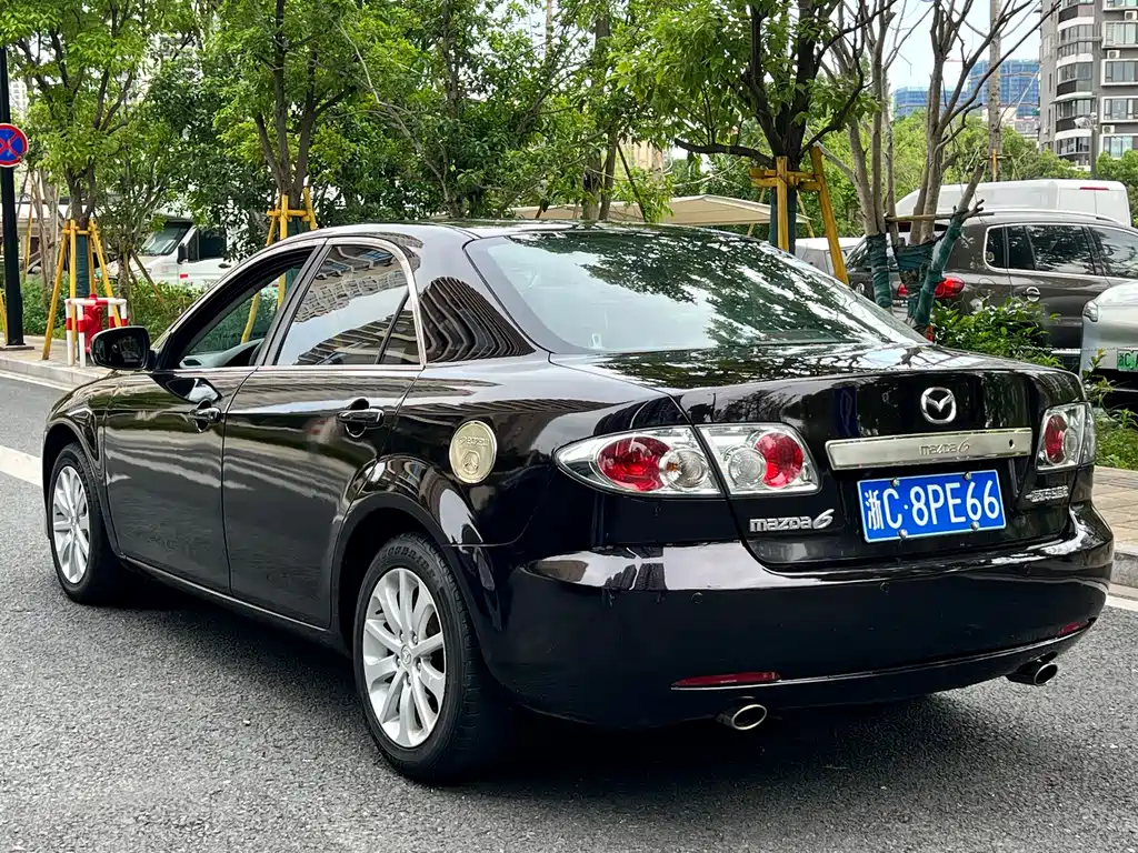 Mazda 6 2.0 L Auto Fashion