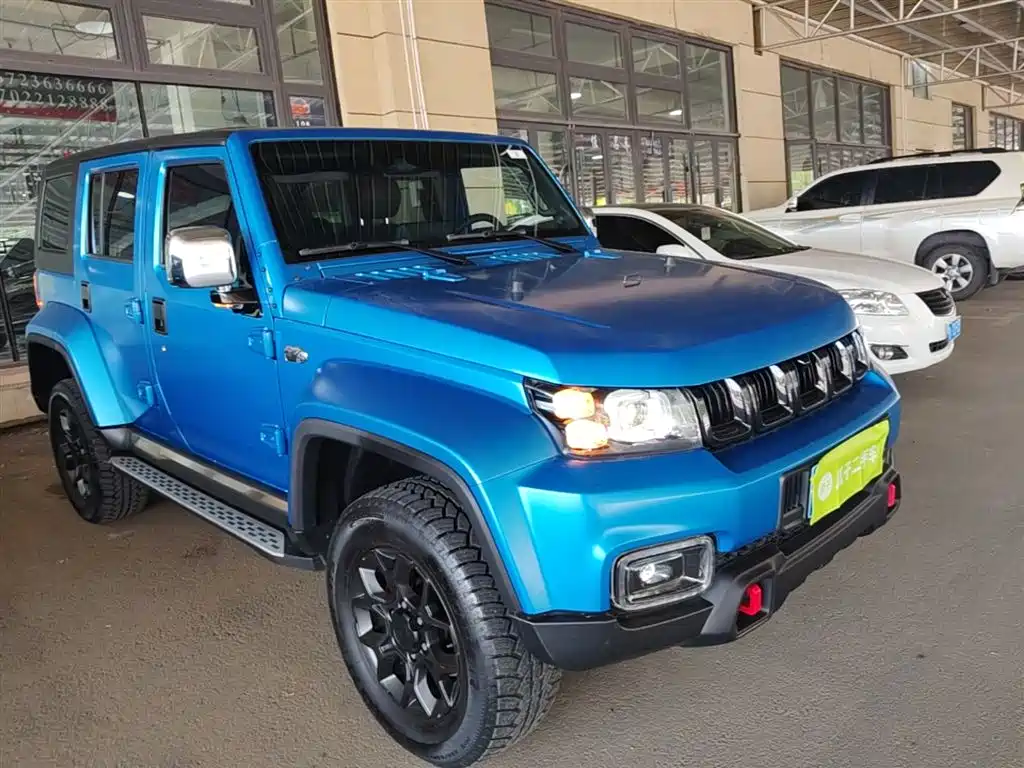 BAIC BJ40 2.0 D Auto 4 WD Blade Hero Swordsman