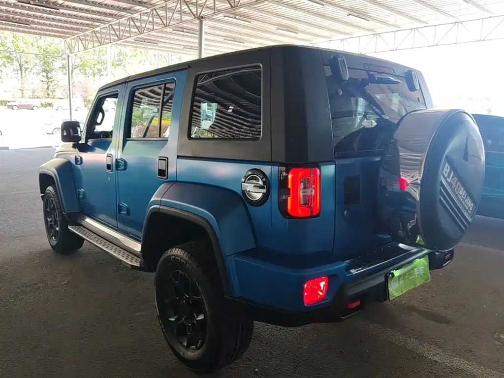 BAIC BJ40 2.0 D Auto 4 WD Blade Hero Swordsman