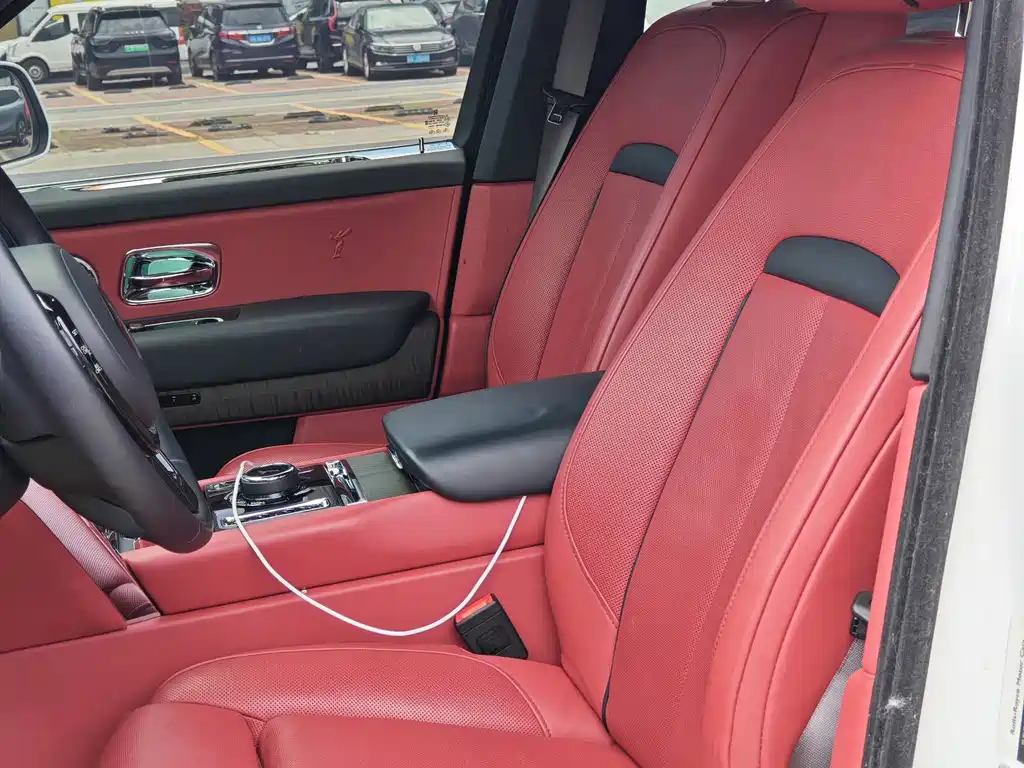 Cullinan 4-seat
