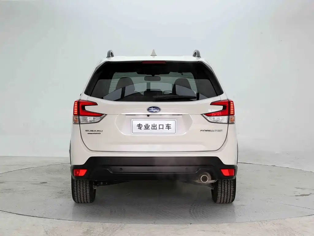 Forester 2.0 i AWD Luxury EyeSight