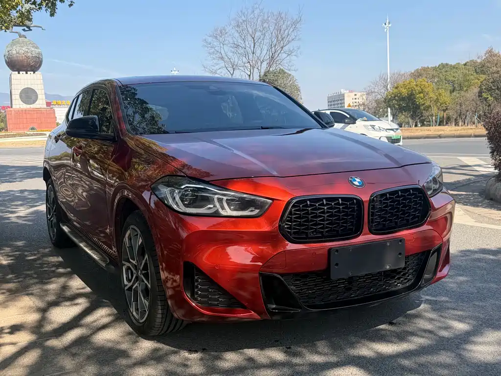 BMW X2 sDrive25 i Night