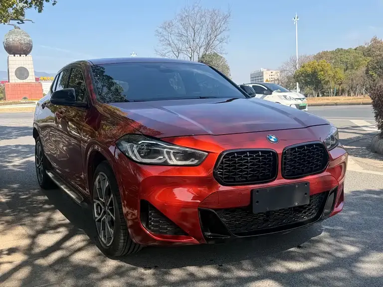 BMW X2 sDrive25 i Night