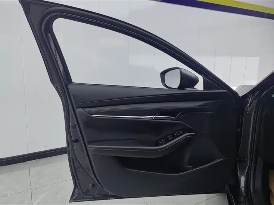 Mazda 3 Axela 2.0 L Auto Quality Shine