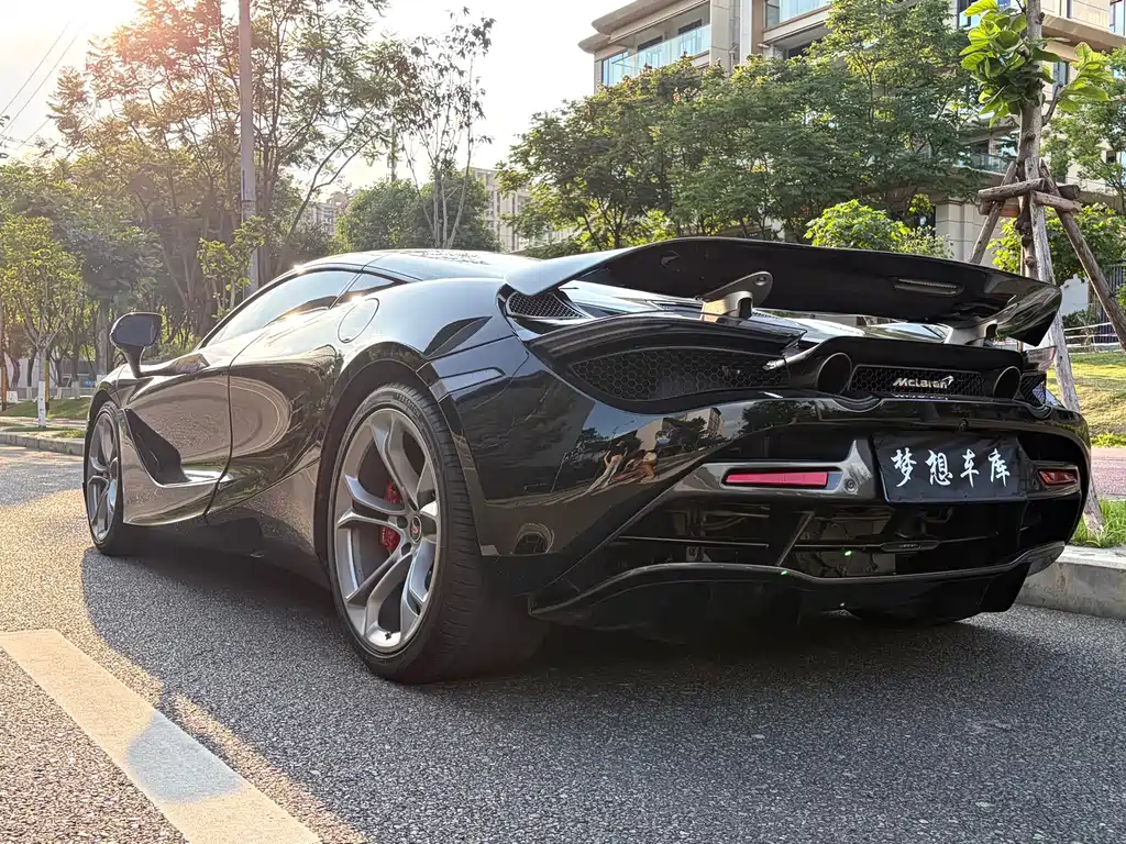 McLaren 720 S 4.0 T Coupe