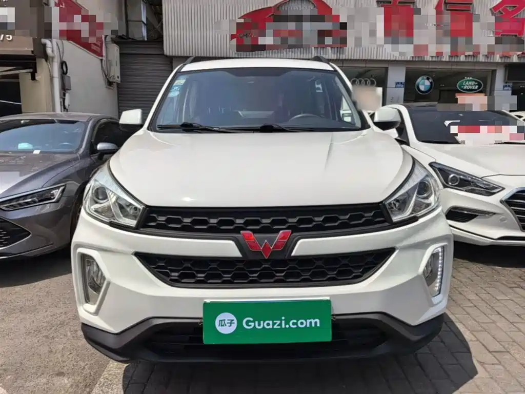 Wuling Hongguang S3 1.5 L Manual Standard CN-V
