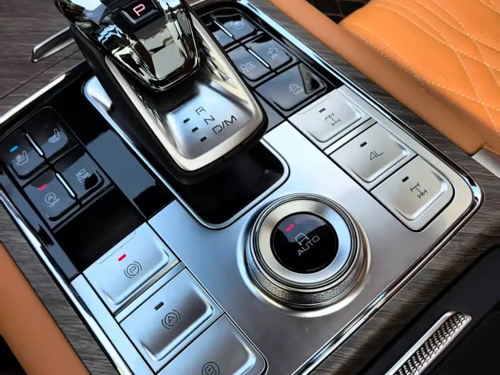 Tank 500 3.0 T Sport Realm 5-seat