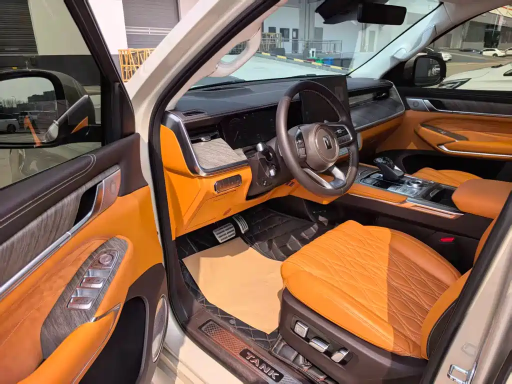 Tank 500 3.0 T Sport Realm 5-seat