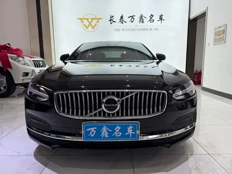 Volvo S90 B5 Smart Ease Luxury