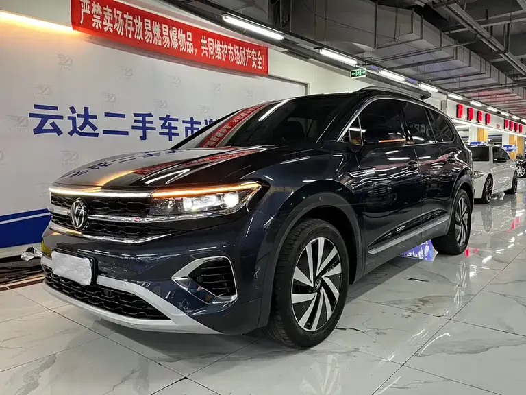 Volkswagen Talagon 380 TSI 4 WD Luxury Premium Realm Pro 7-seat