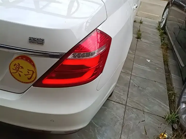 Geely Emgrand Sedan Million 1.5 L Manual Upward