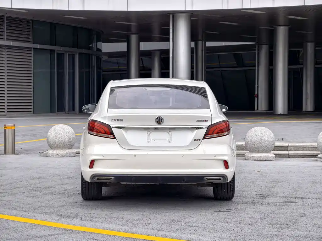MG6 20 T Auto Luxury Connected CN-V