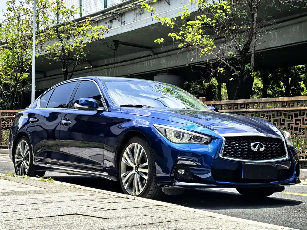 Infiniti Q50 L 英菲尼迪Q50 L 2018款 2.0 T 菁英运动版 国VI