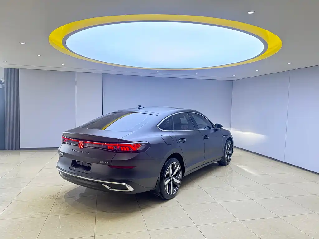 Lamando Lamando L 280 TSI DSG Spicy Cool