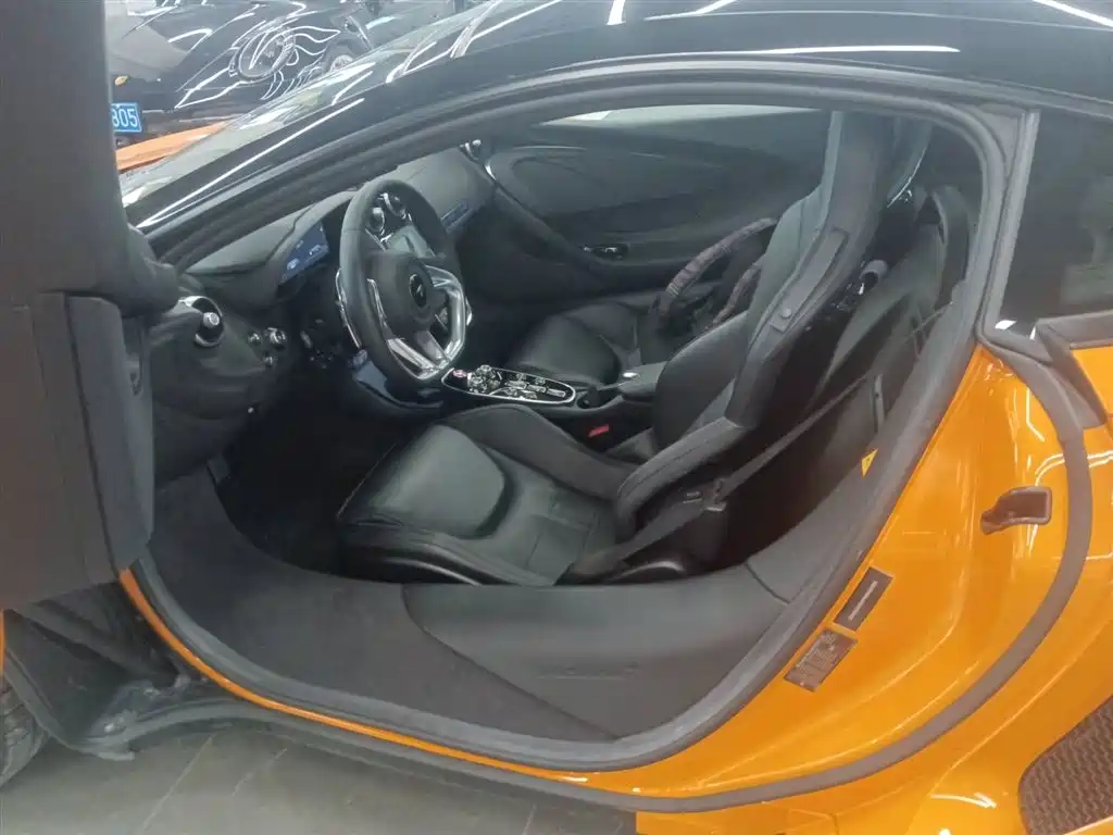 McLaren GT 4.0 T Standard