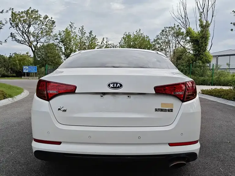 Kia K5 起亚K5 2012款 2.0 L 自动Premium