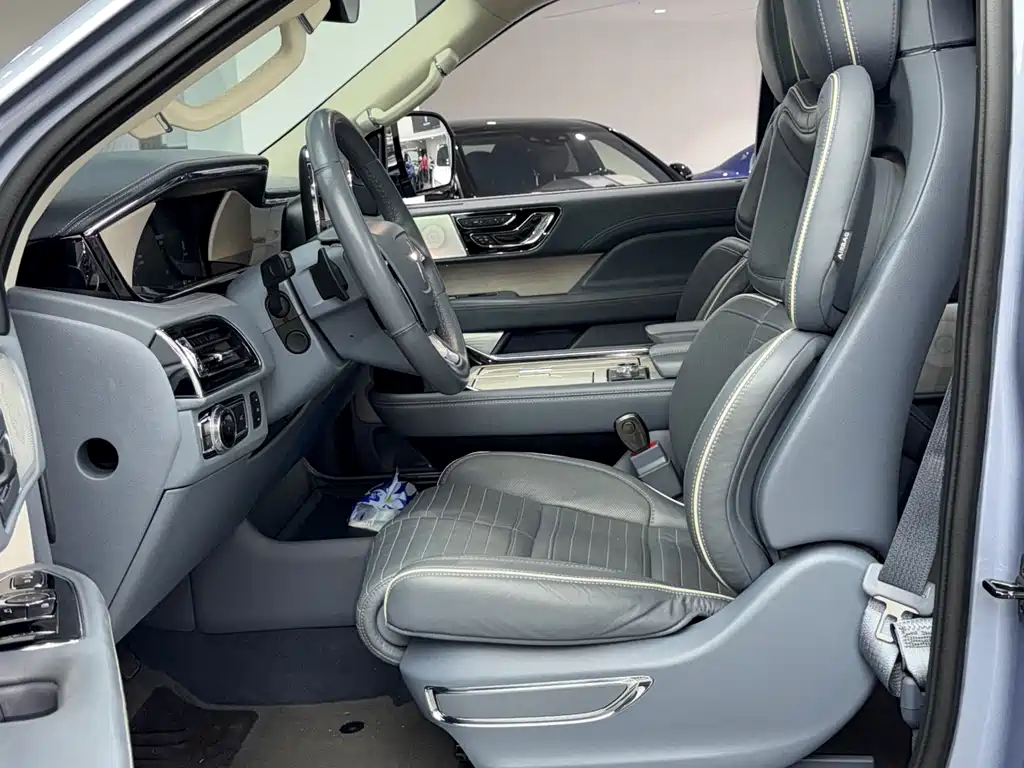 Navigator 3.5 T President Series CN-VI