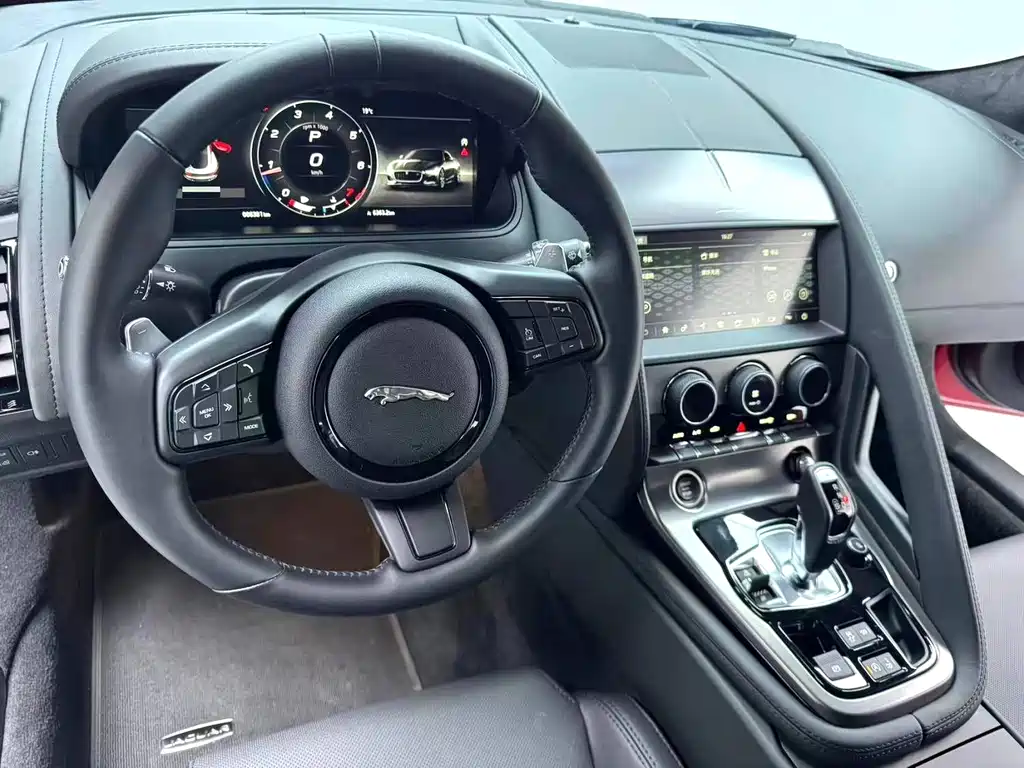 Jaguar F-TYPE P300 75 Anniversary Collector Hardtop