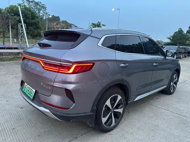 BYD Song PLUS NEV DM-i 110 KM Flagship