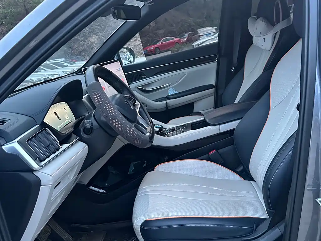 Song PLUS NEV DM-i 110 KM Flagship