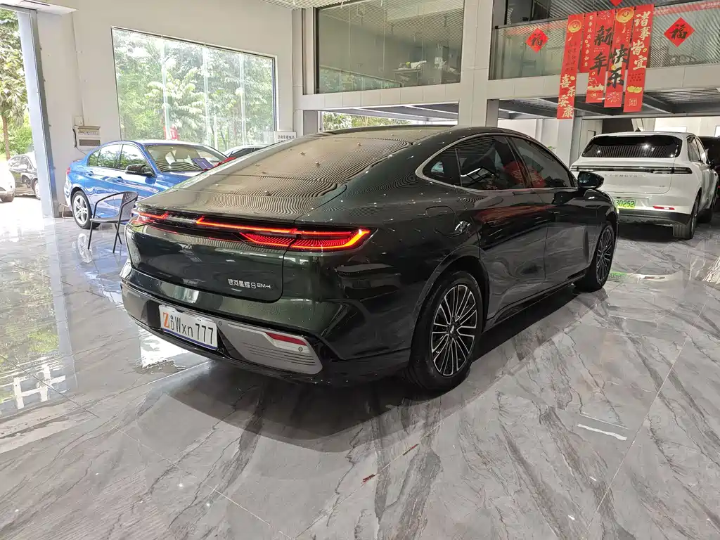 Galaxy Xingyao 8 130 km EM-i Premium