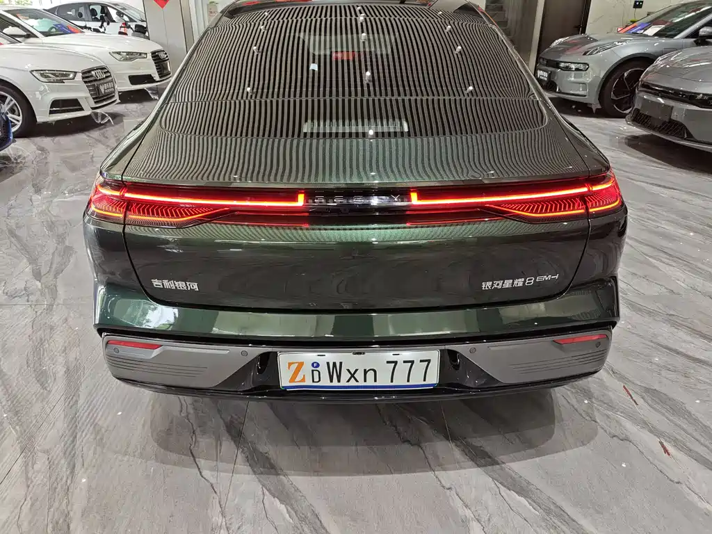 Galaxy Xingyao 8 130 km EM-i Premium