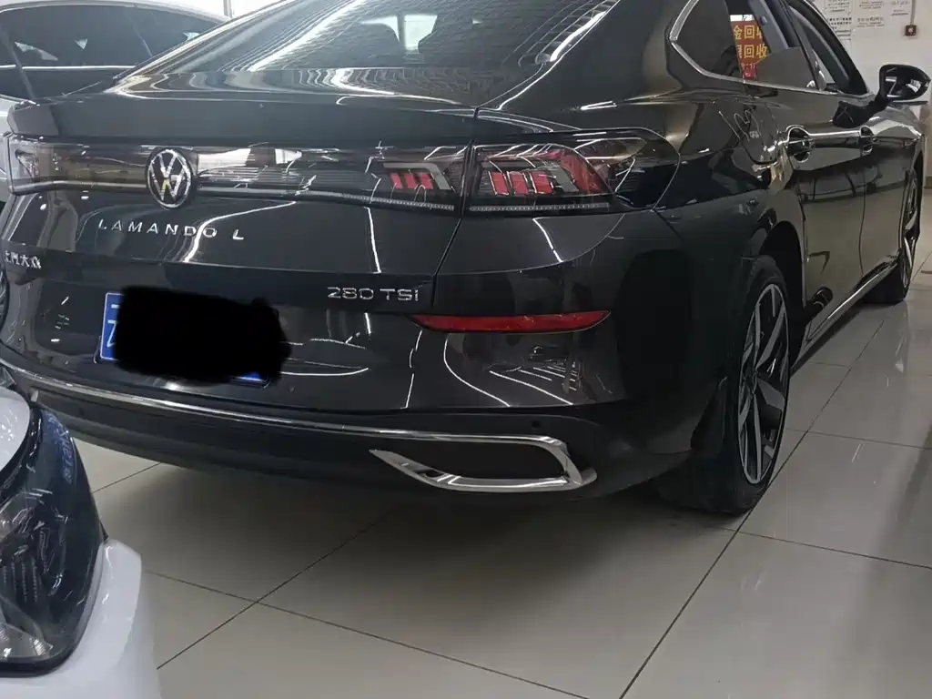 Lamando Lamando L 280 TSI DSG Spicy Cool