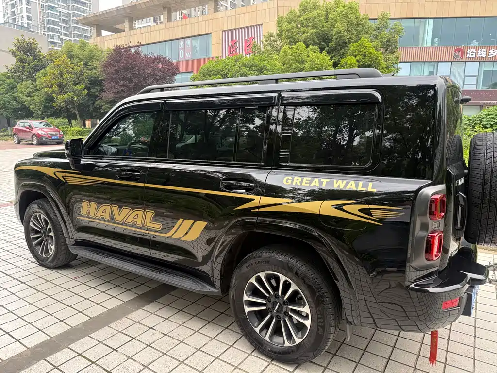 Haval H9 2.4 T Diesel 4 WD Expand Realm