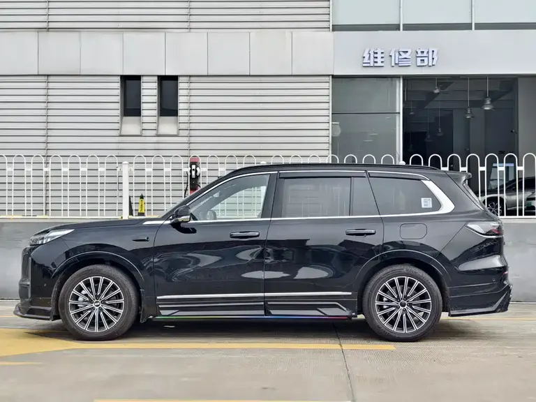 Geely Galaxy M9 230 km 2 WD Explorer