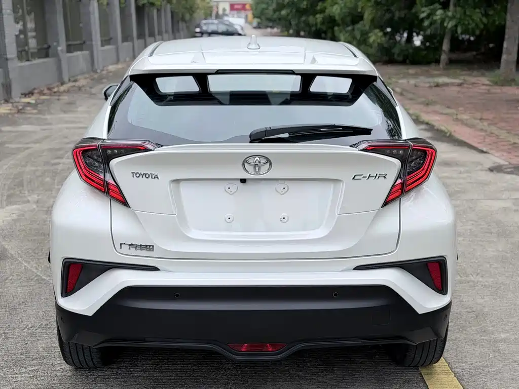 Toyota C-HR 2.0 L Luxury