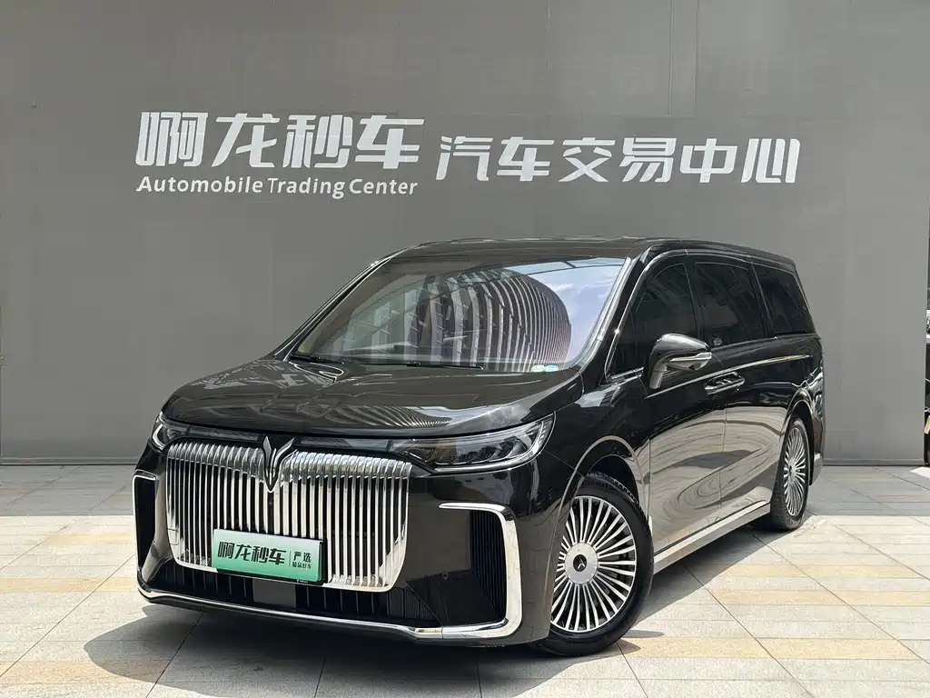 Voyah Dreamer PHEV 4 WD Flagship Kunpeng