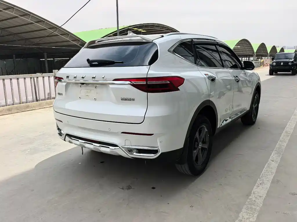Haval F7 1.5 T 2 WD i Cool