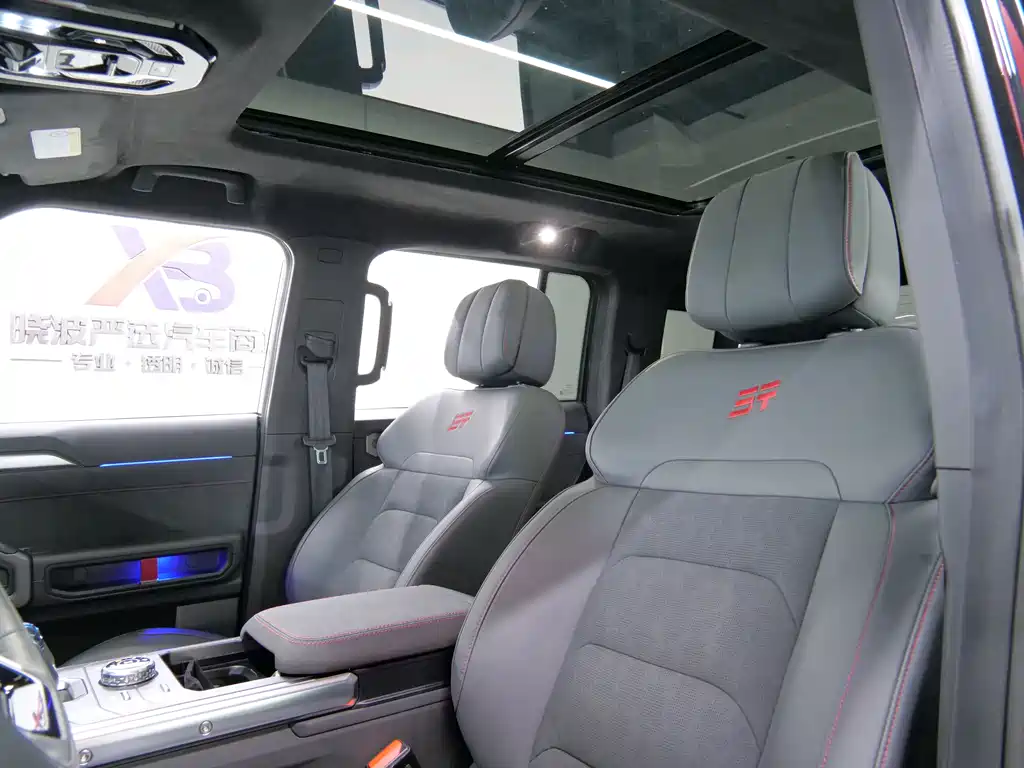 Jetour Traveller 2.0 T 4 WD Conquer PRO