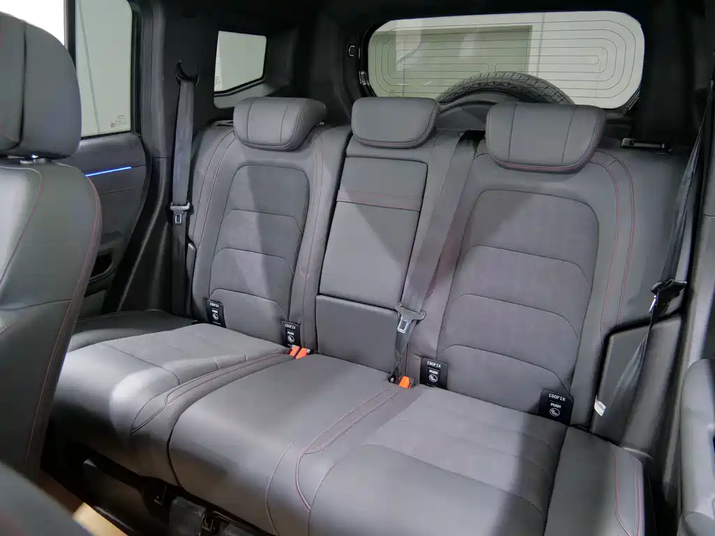 Jetour Traveller 2.0 T 4 WD Conquer PRO