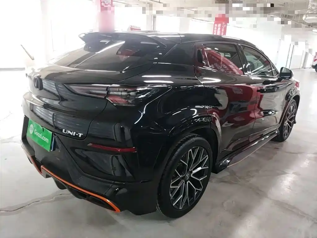 Changan UNI-T 1.5 T Sport Distinguished