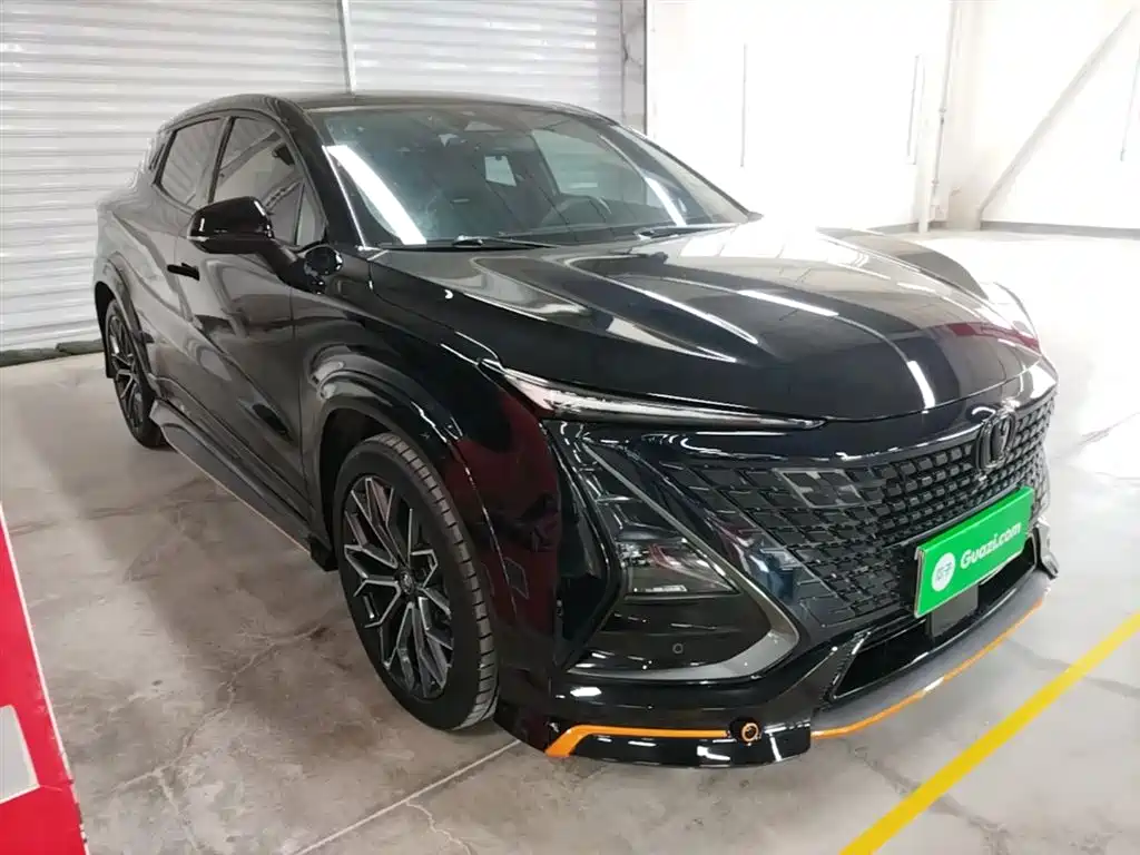Changan UNI-T 1.5 T Sport Distinguished