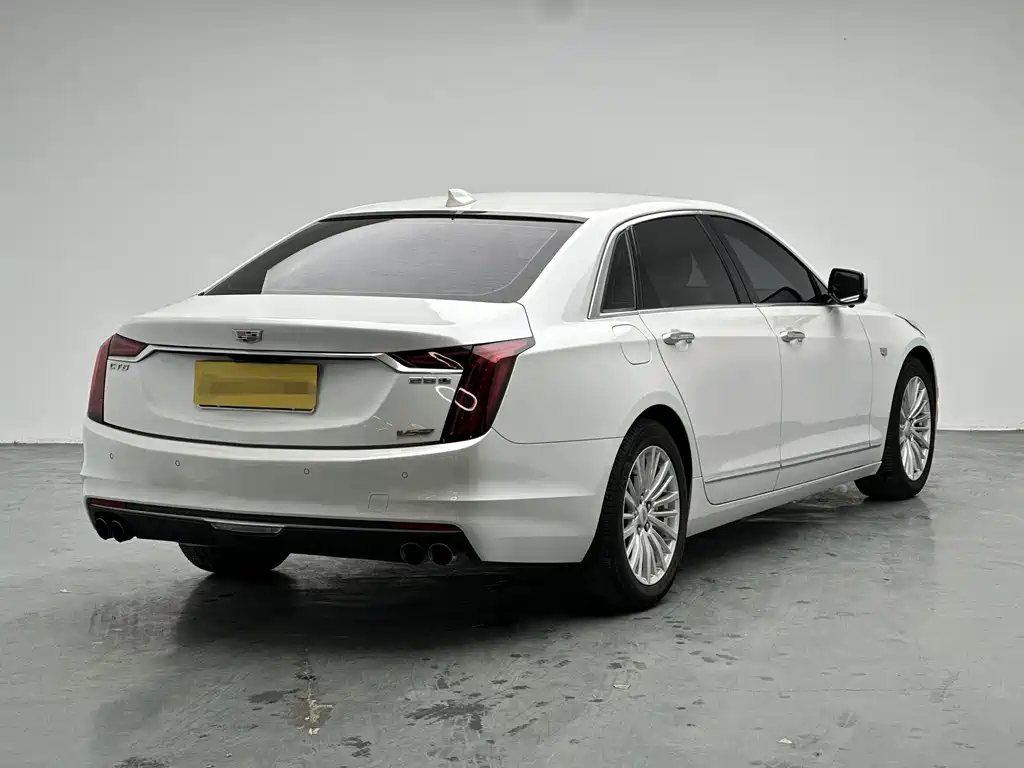 Cadillac CT6 28 T Fashion