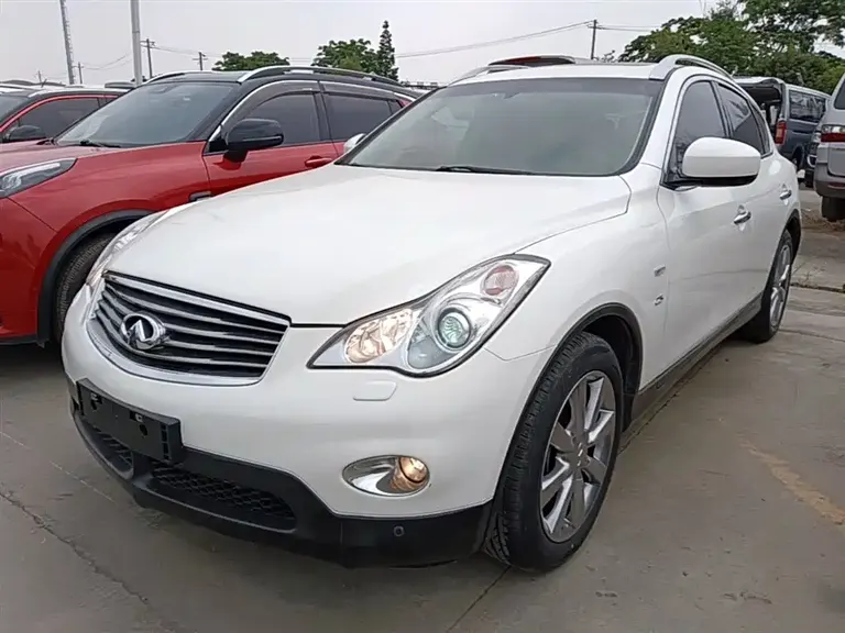 Infiniti QX50 (Import) 2.5 L 2 WD Grace