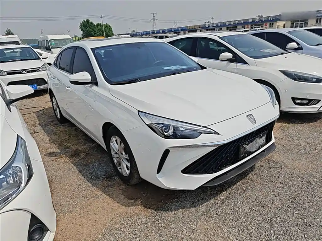Roewe i5 1.5 L CVT Luxury