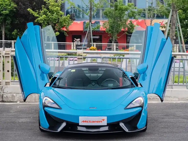 McLaren 570 570 GT 3.8 T Coupe
