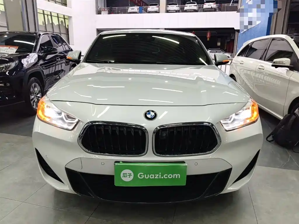 BMW X2 sDrive25 i Premium M Sport Package