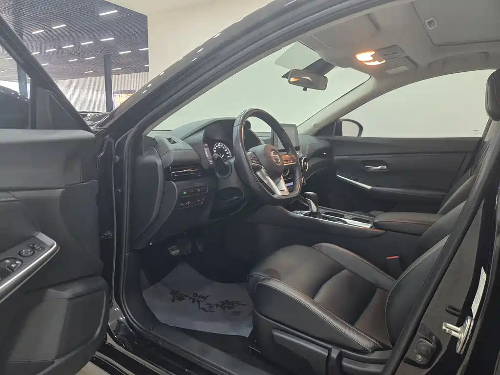 Sylphy 1.6 L XL CVT Joy