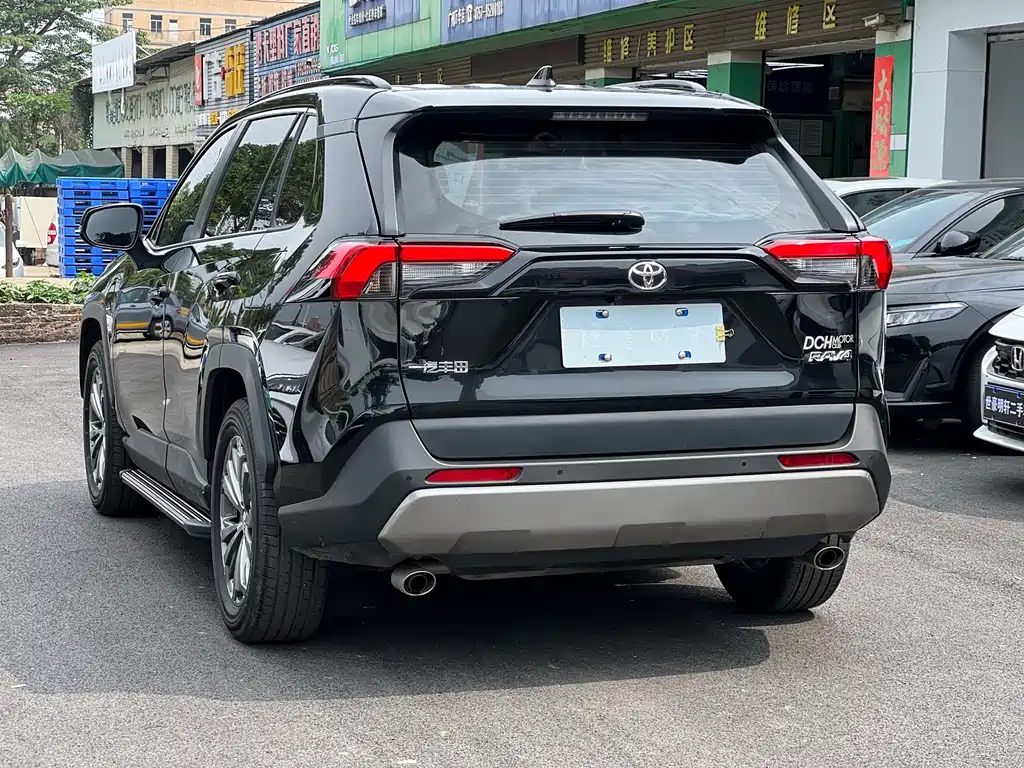 RAV4 2.0 L CVT 2 WD Style Plus