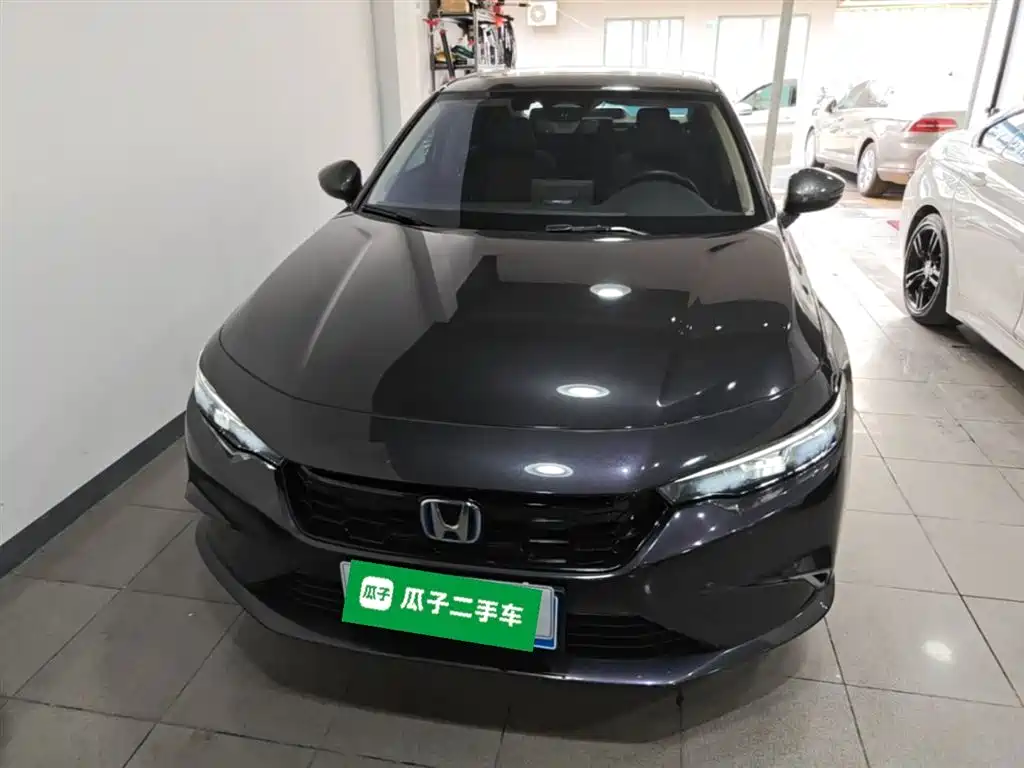 Integra 2.0 L e:HEV Sharp· Premium