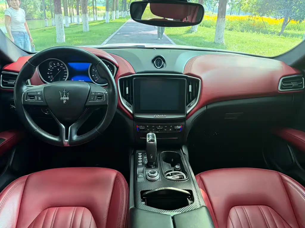 Ghibli 3.0 T Standard CN-VI