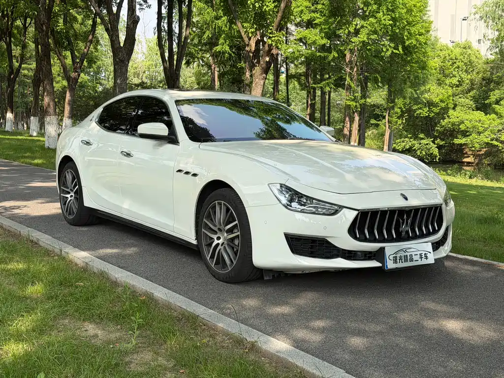 Ghibli 3.0 T Standard CN-VI