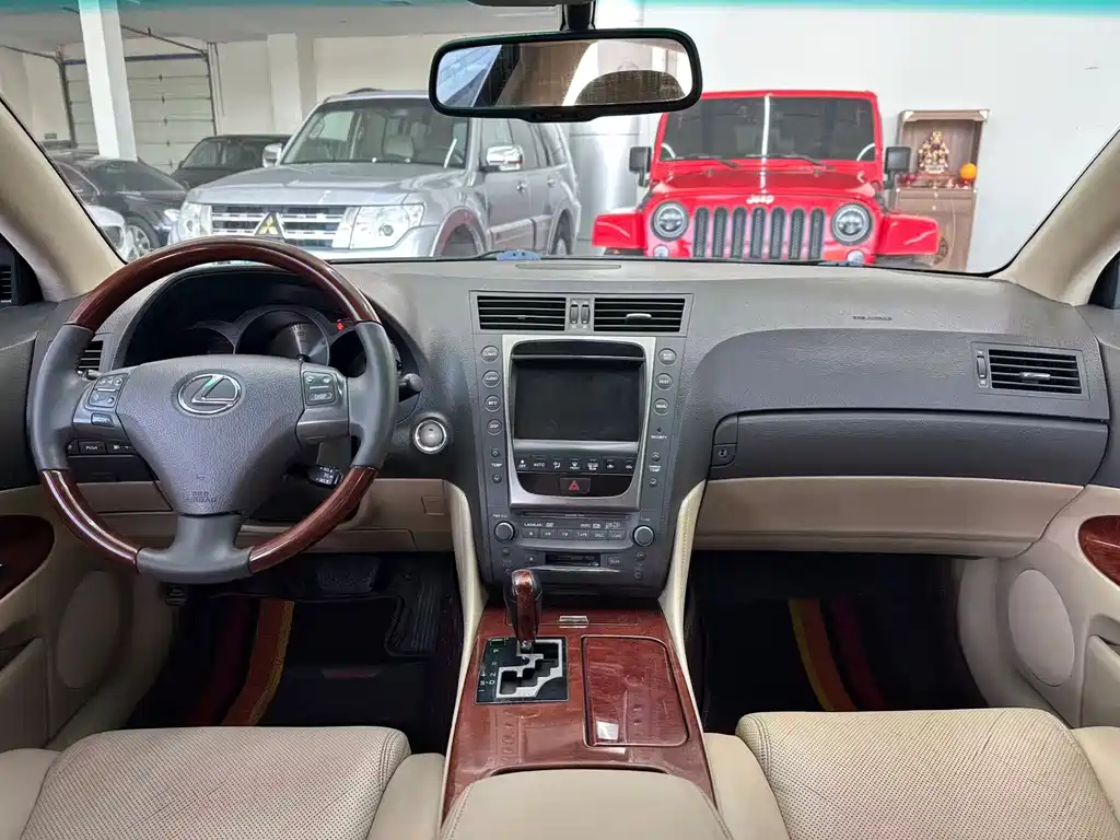 Lexus GS 430