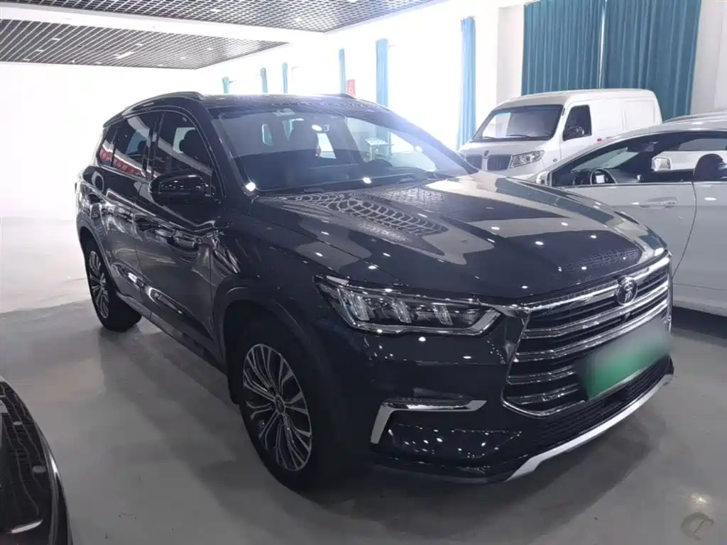 Song Pro NEV DM 1.5 T 4 WD Performance Flagship